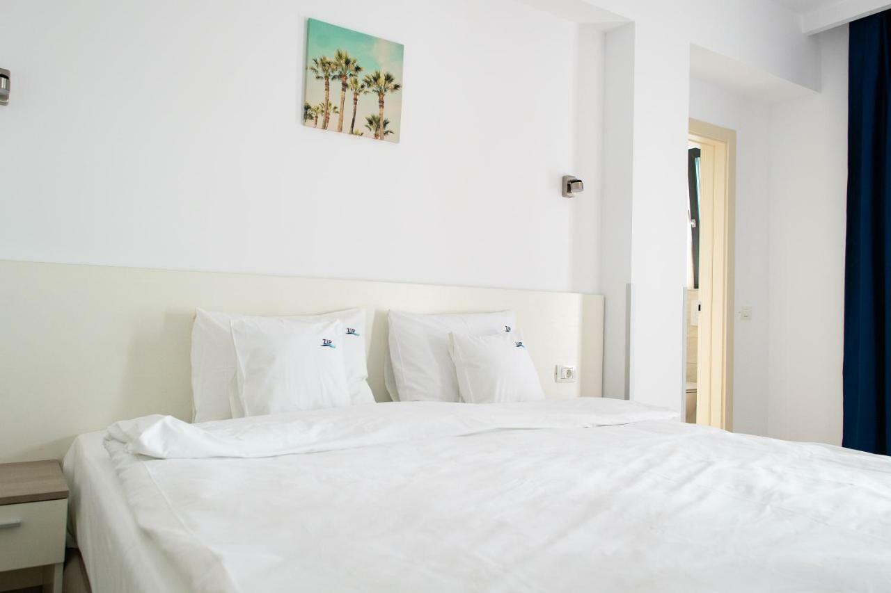Aparthotel Zip