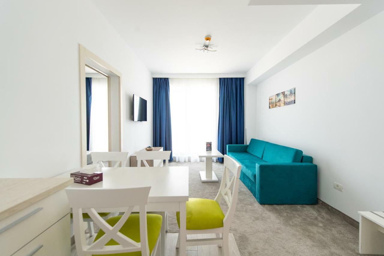 Zip 2* Mamaia