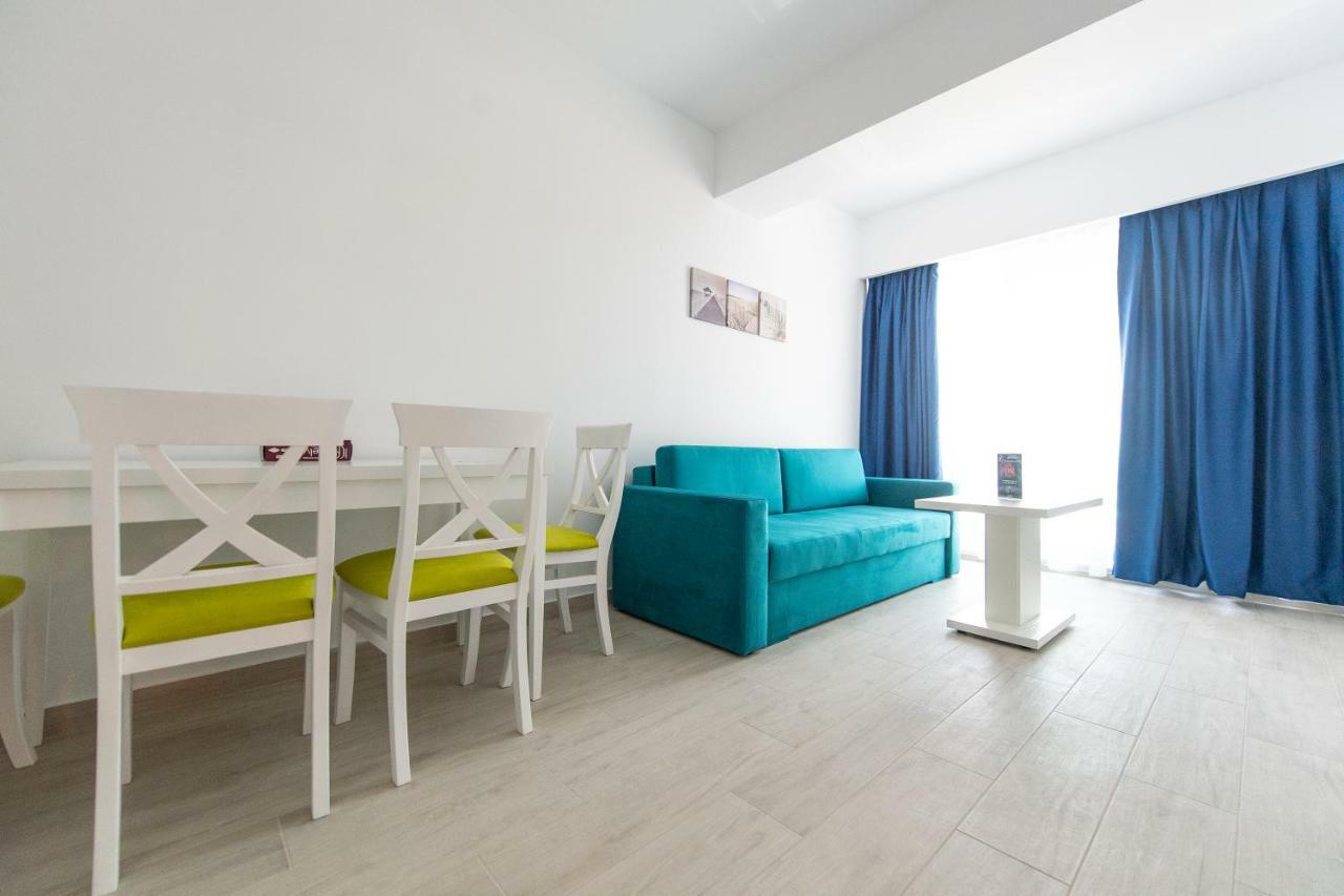 Zip Aparthotel