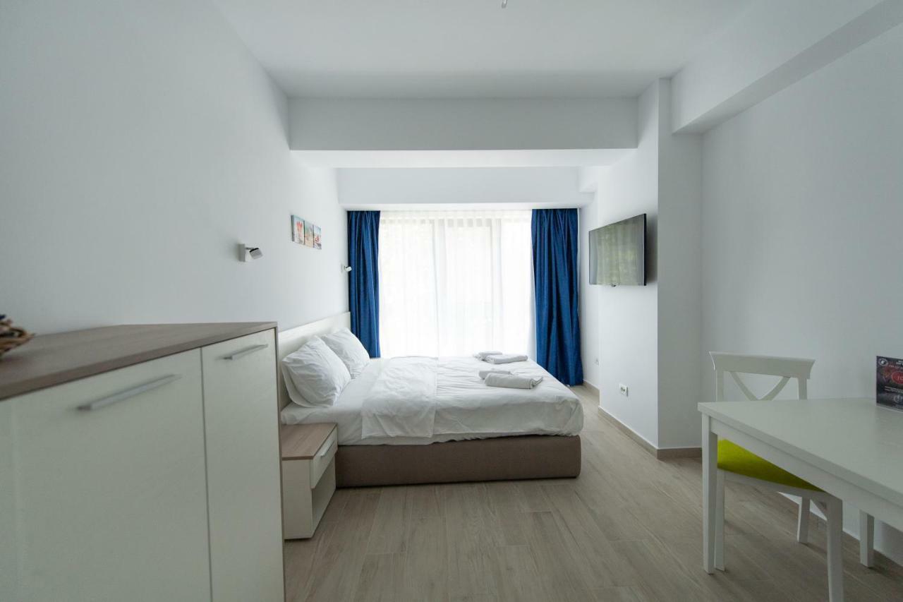Zip 2* Mamaia