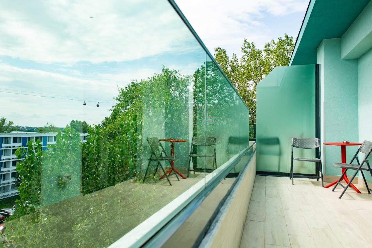 Aparthotel Zip 2*